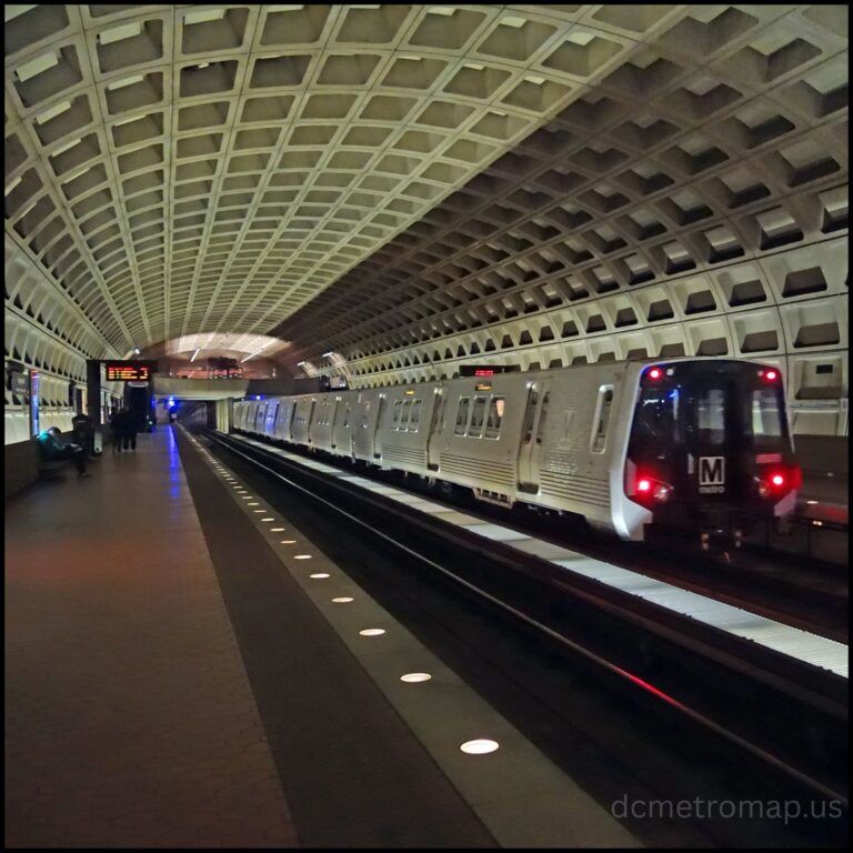 Dc metro hours operating hours weekend hours peak hours
